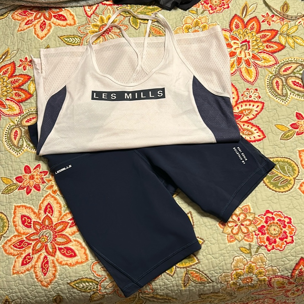 Les Mills tank cycle 7in shorts bundle small